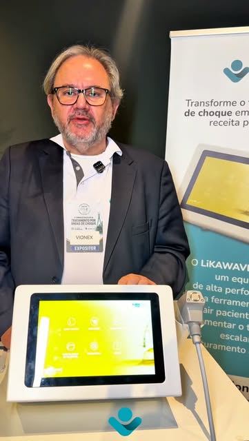 Reel do engenheiro da Vionex apresentando o LiKAWAVE no congresso